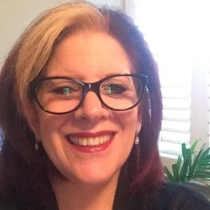 Meet your Posher, Jeanne